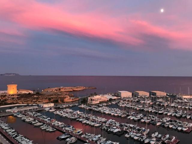 La Isleta Sea View Beach Apartment - Front Line El Campello Εξωτερικό φωτογραφία